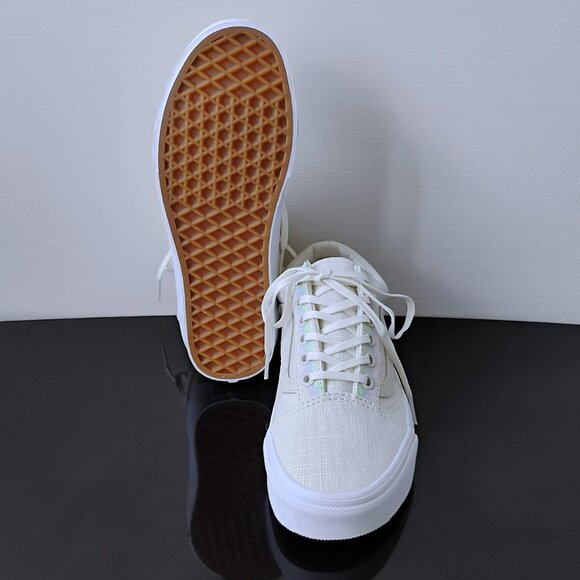 Vans Women's Old Skool Hemp Linen Sneaker in Subtle & Elegant Turtledove - Picture 11 of 12